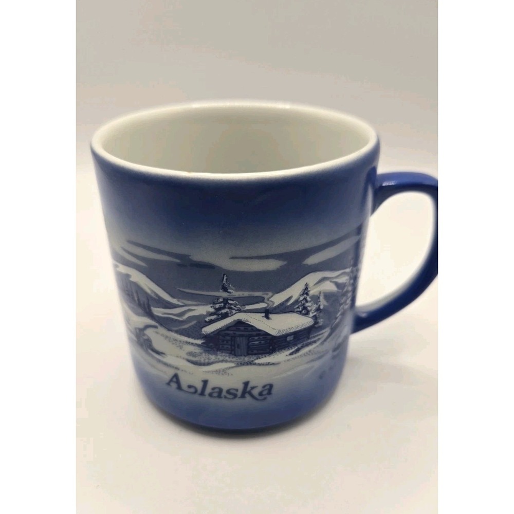 Vintage 1983 Alaska Blue Souvenir Coffee Mug‎ Dog Sled Cabin Winter Scene A.C.E.